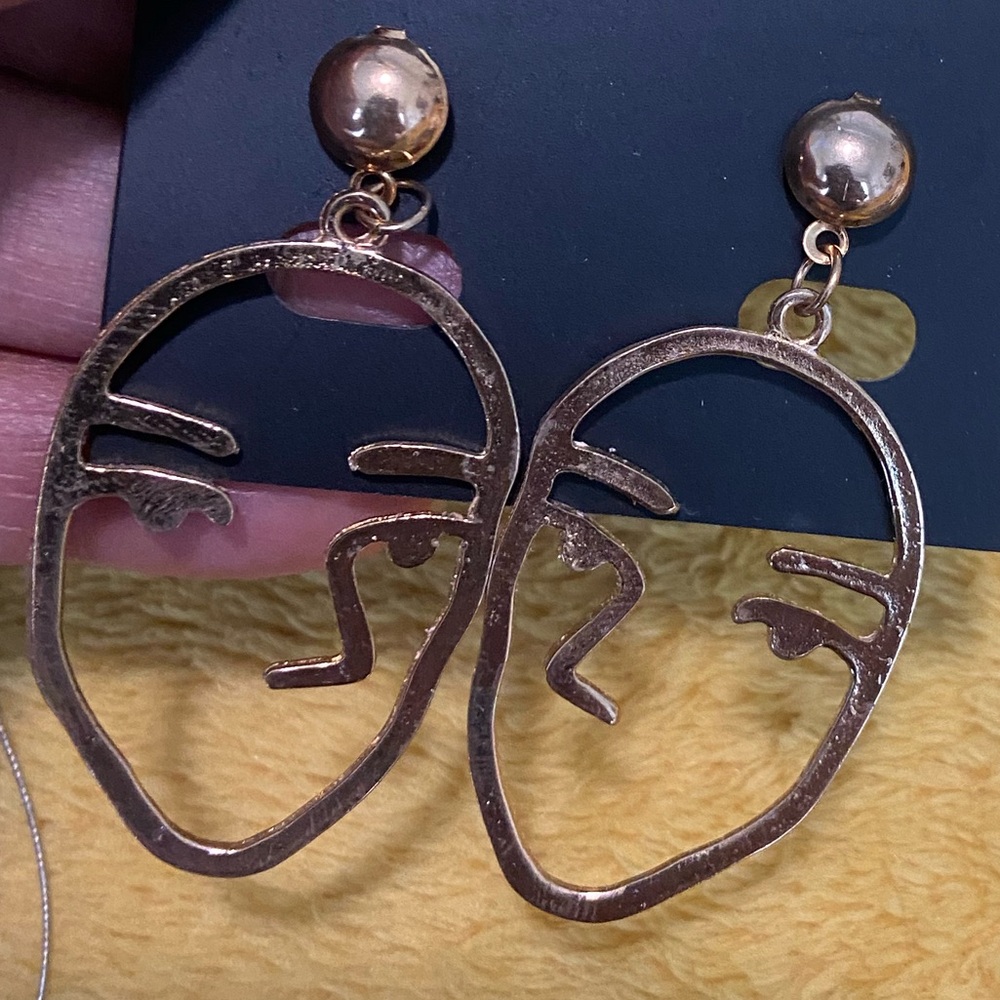Gold Silhouette  Earrings